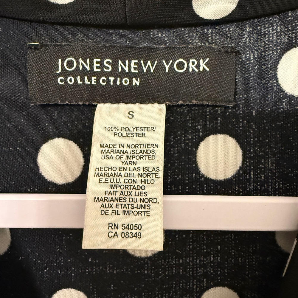 Jones New York Black and White polkadot V-Neck Maxi Dress - Picture 12 of 15